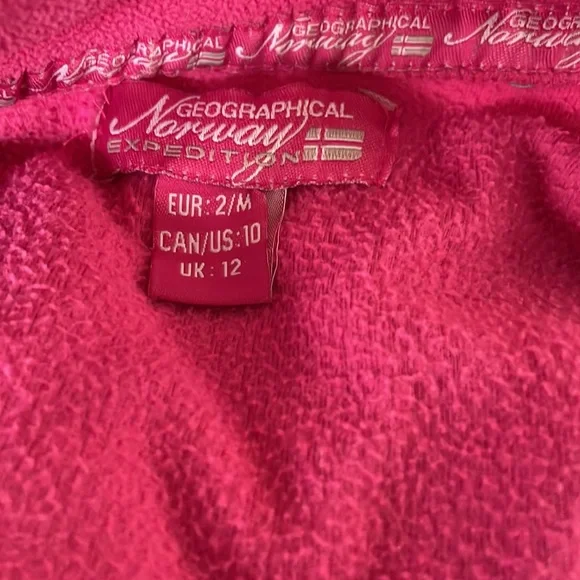 European Nice comfortable pull over - Picture 4 of 4